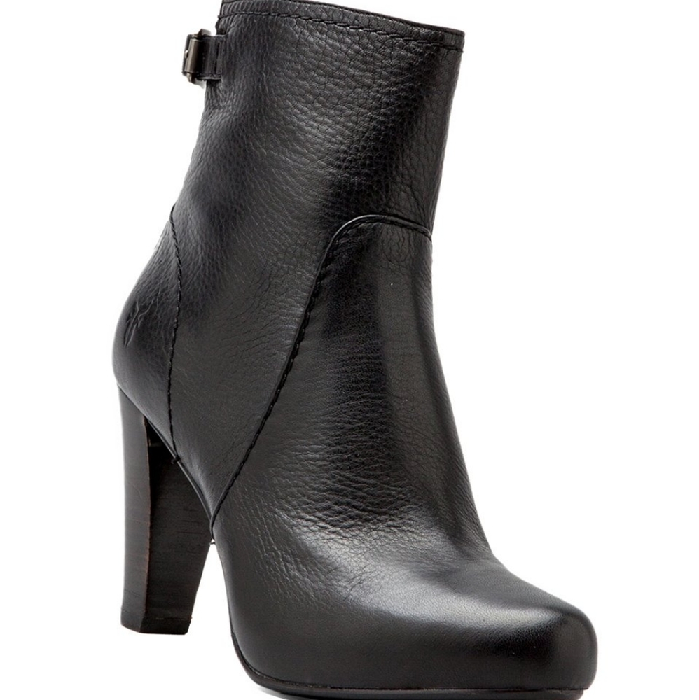 *Sold* FRYE Marissa Zip Short Boot Black Size 9M - Picture 2 of 12